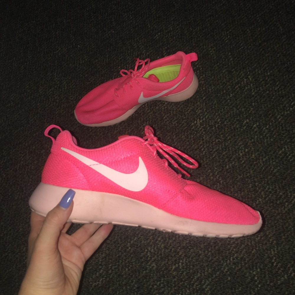 Pink Nike Running Shoes